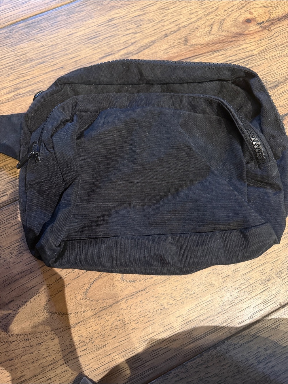 BAGGU Black Crossbody Waist Bag - Simple Everyday Carry